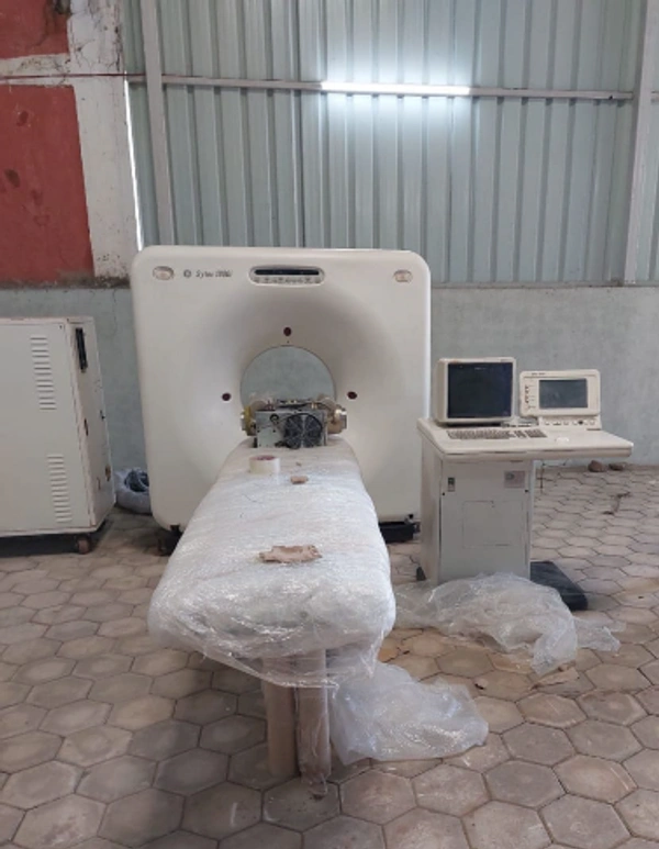 GE Refurbished CT Scan Machine GE Model Sytec 1800i